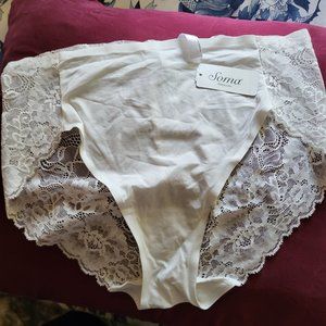 Soma Ladies Panties Size L BNWT